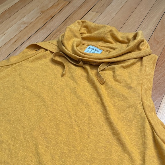 Prana Cozy Up Barmsee Tank Sleeveless Cowl Neck Top Mustard Yellow Sz XS NWOT - Picture 1 of 8